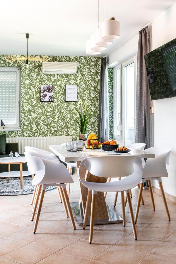 Balaton Lakeside Residence Siofok Luaran gambar