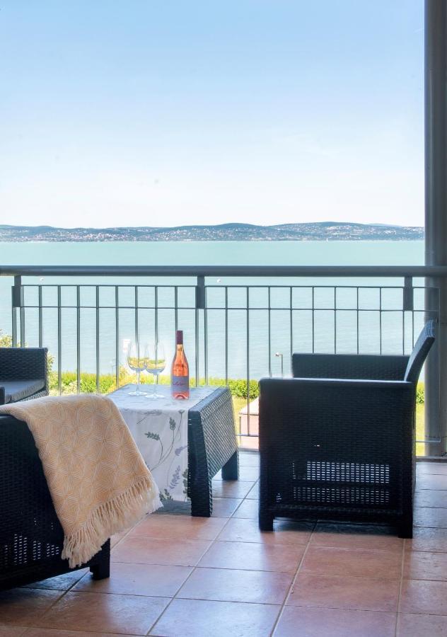 Balaton Lakeside Residence Siofok Luaran gambar
